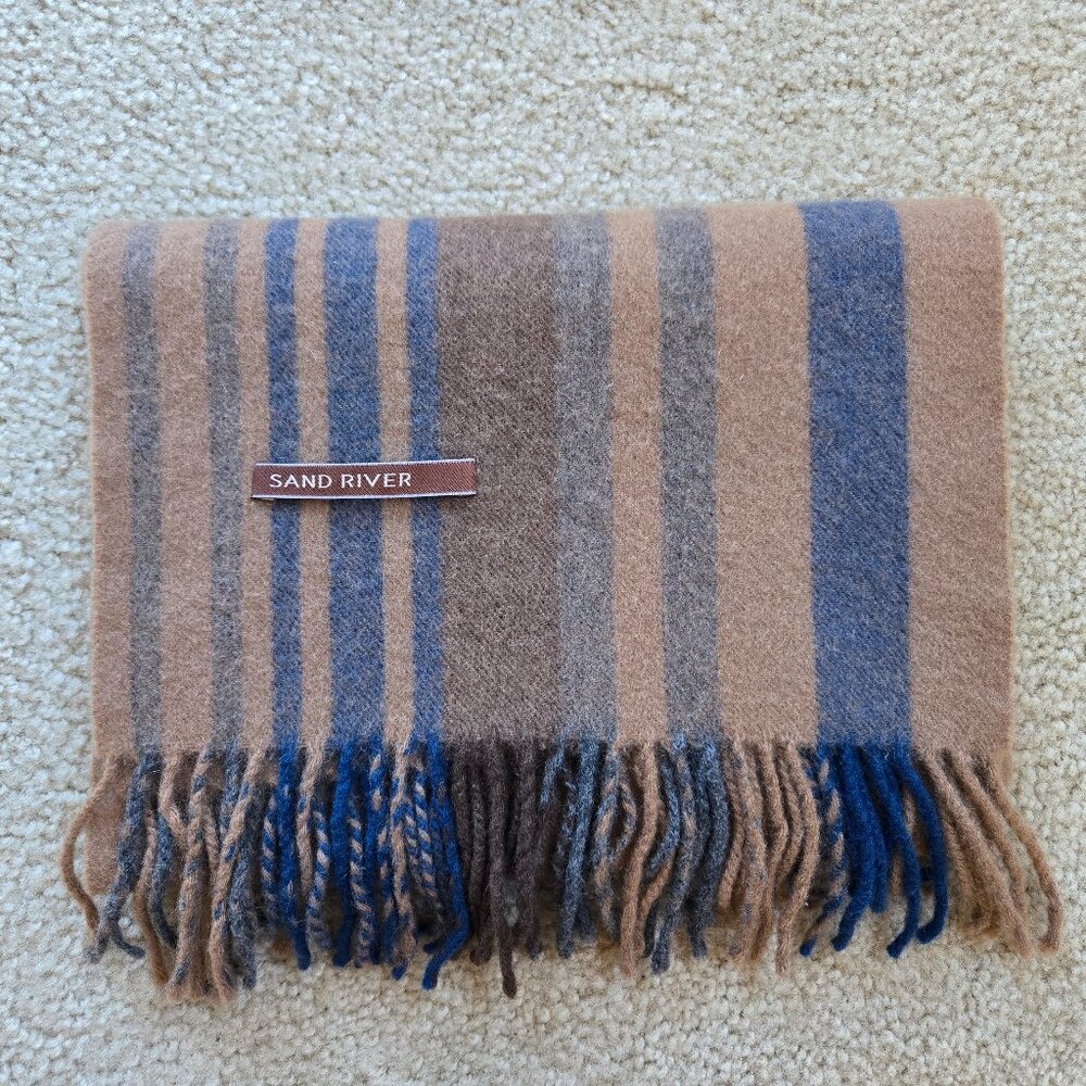 NWOT Sand River Cashmere Scarf